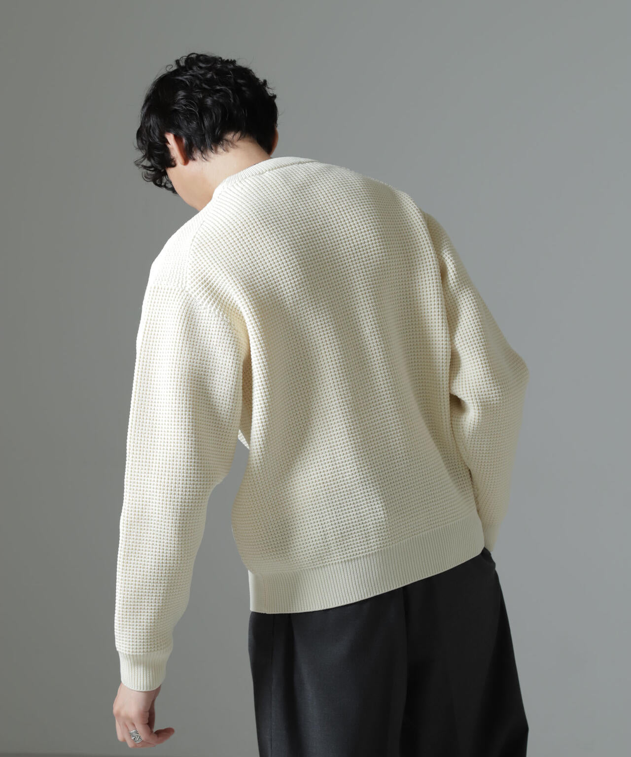 スポンディッシュ クルーネック