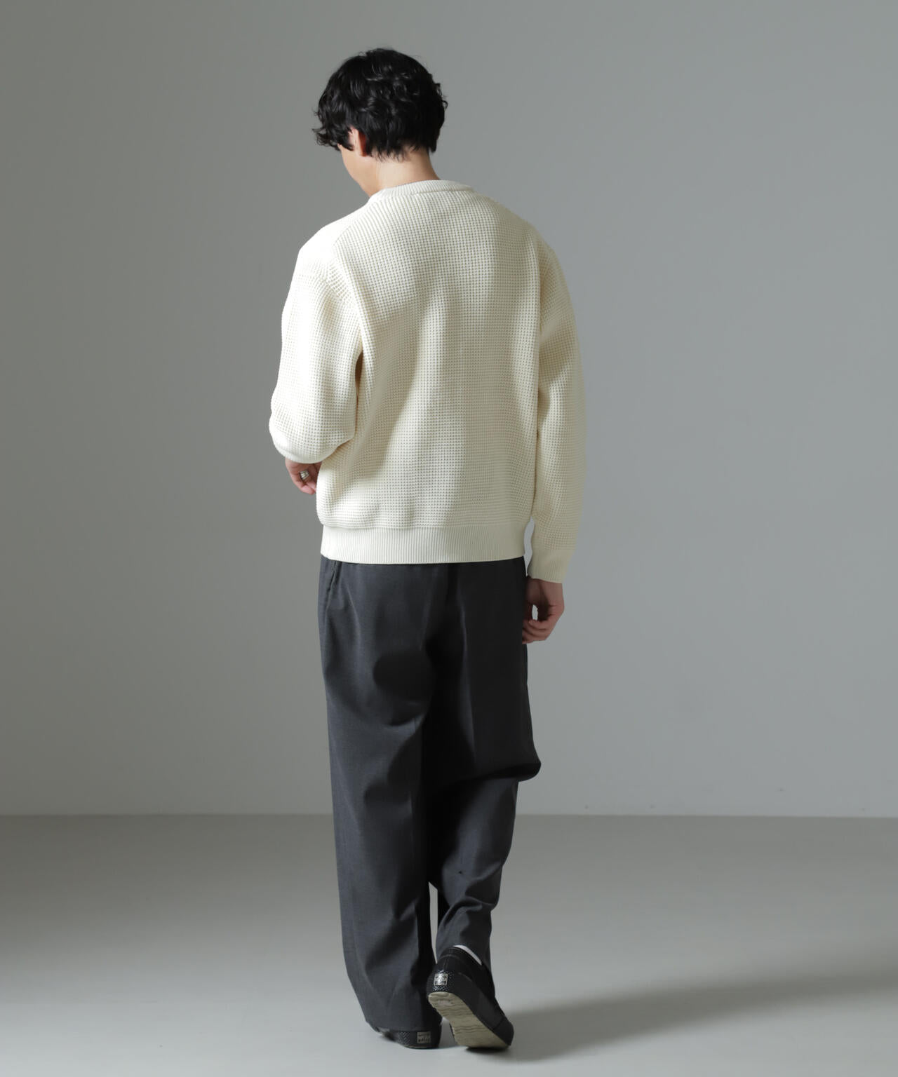 スポンディッシュ クルーネック