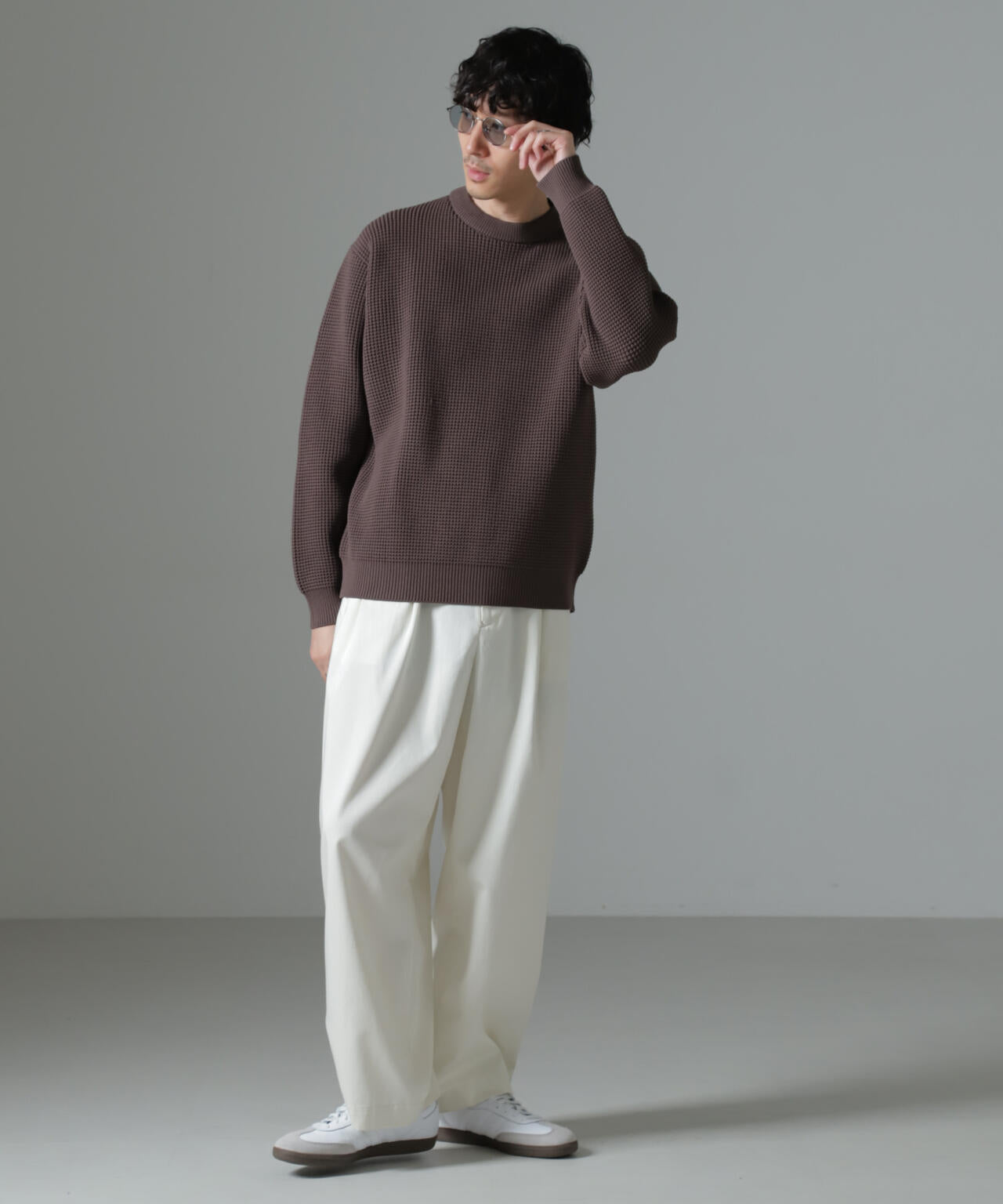 スポンディッシュ クルーネック