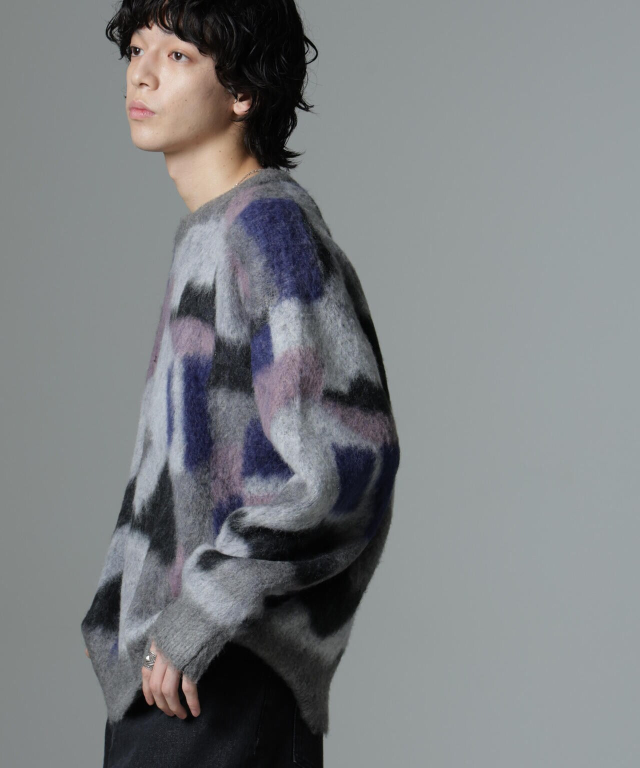 「着るアート」YUTAKA KAWAIクルーネックモヘヤミックスニット