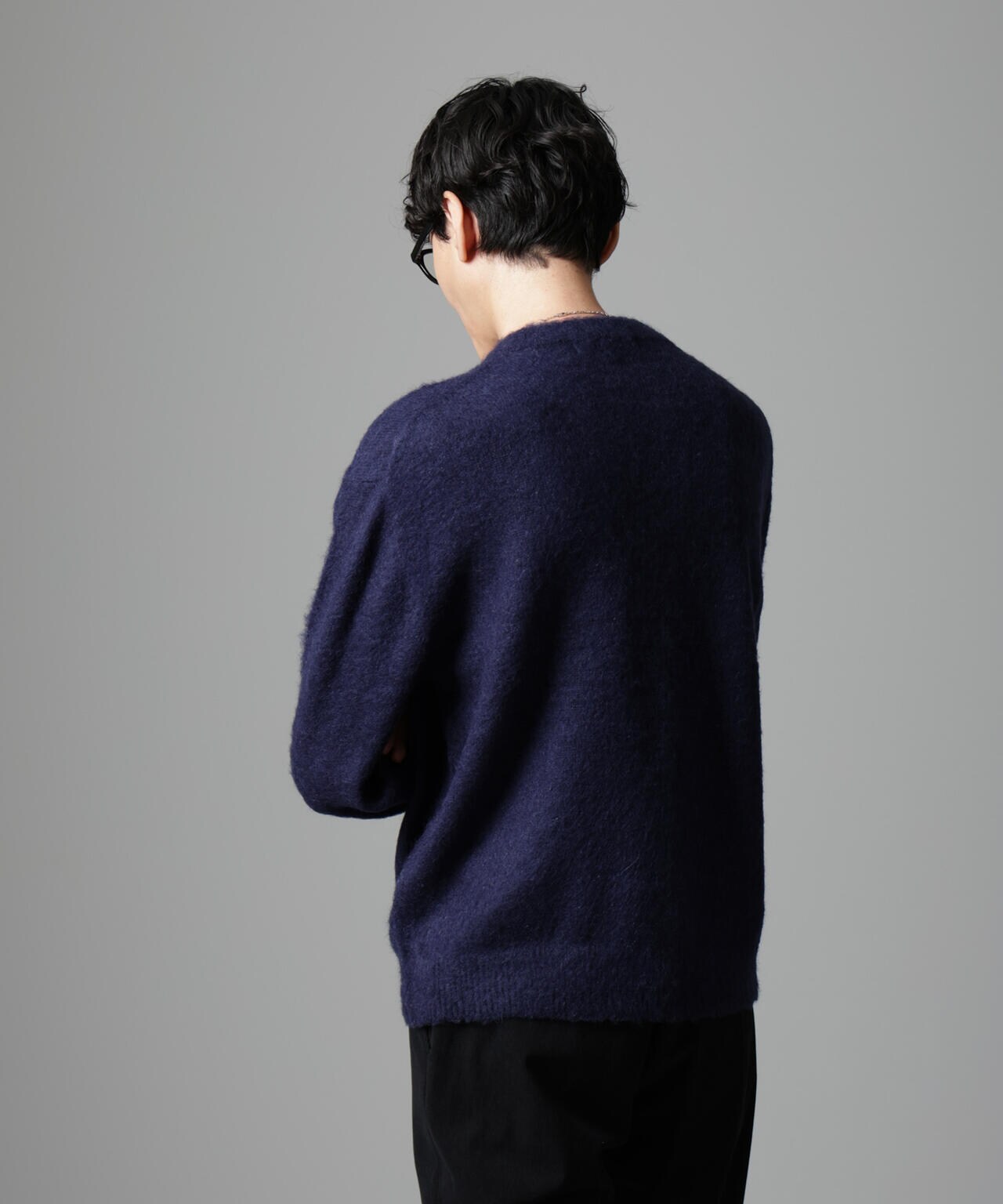 モヘヤブレンド起毛クルーネックニット