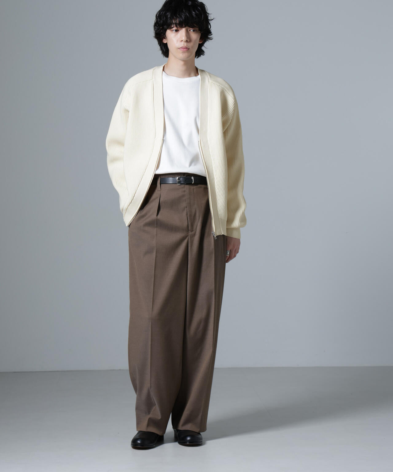 スポンディッシュZIPカーディガン