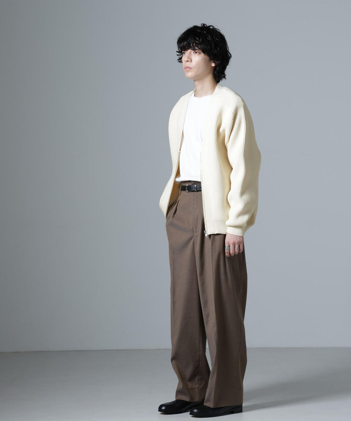 スポンディッシュZIPカーディガン