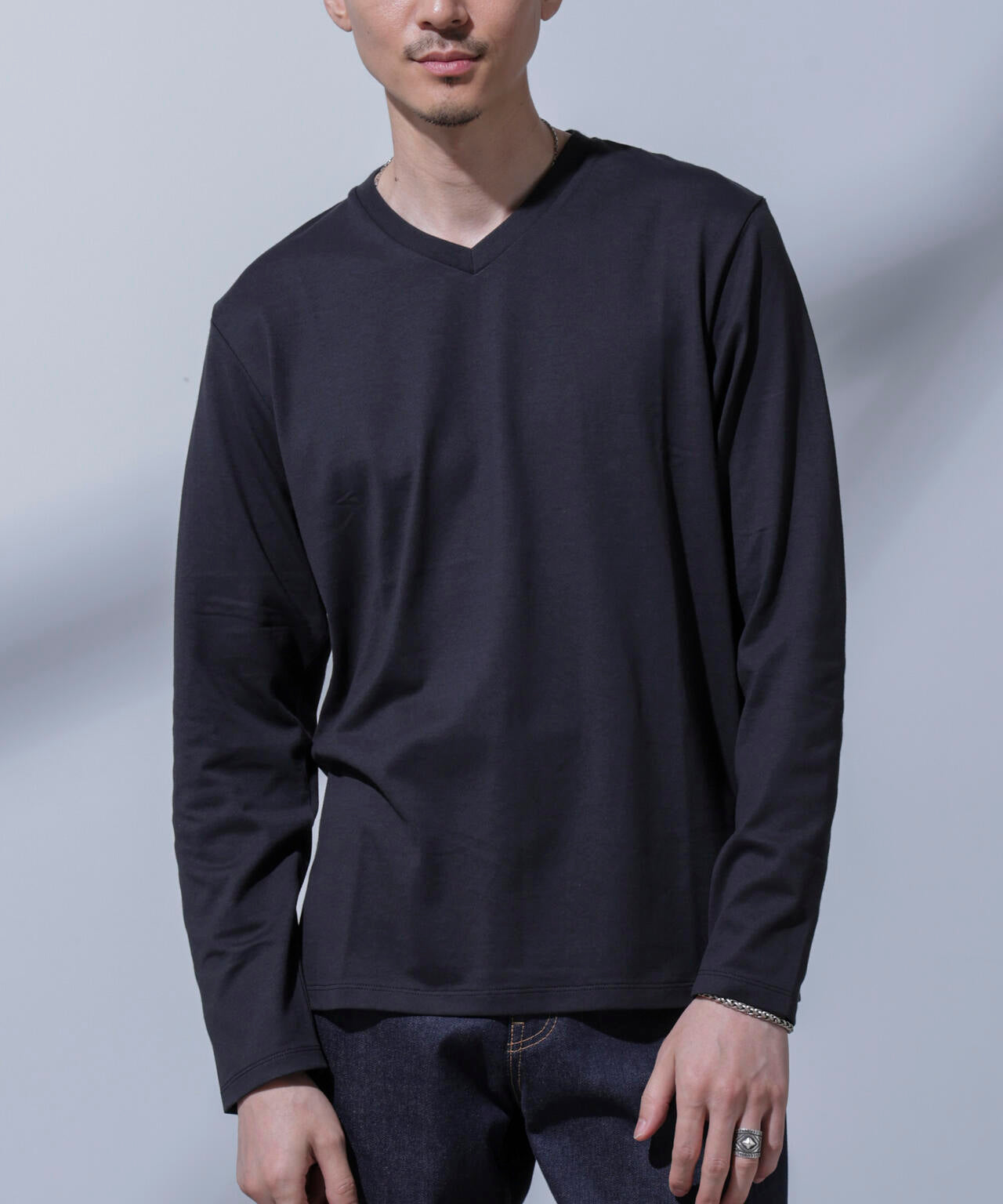 Anti Soaked(R) 汗染み防止 VネックTシャツ
