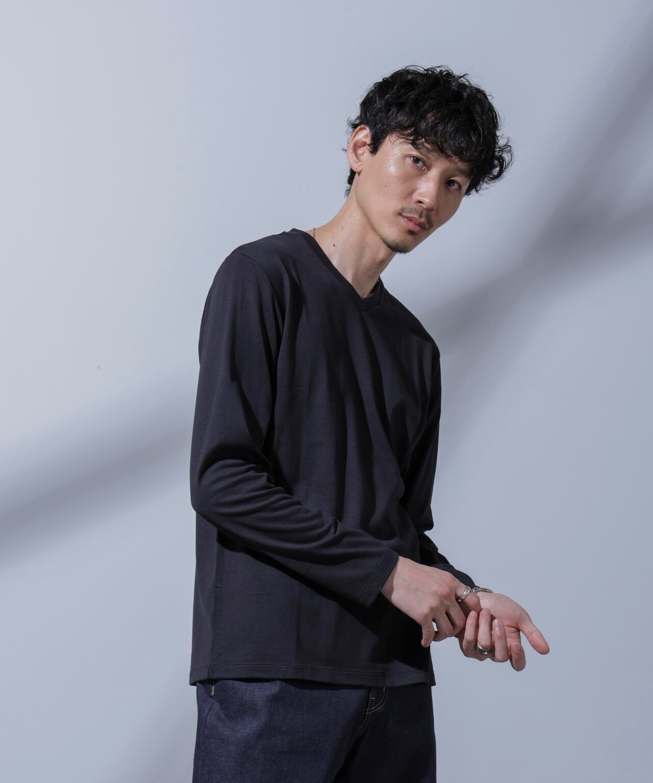 Anti Soaked(R) 汗染み防止 VネックTシャツ