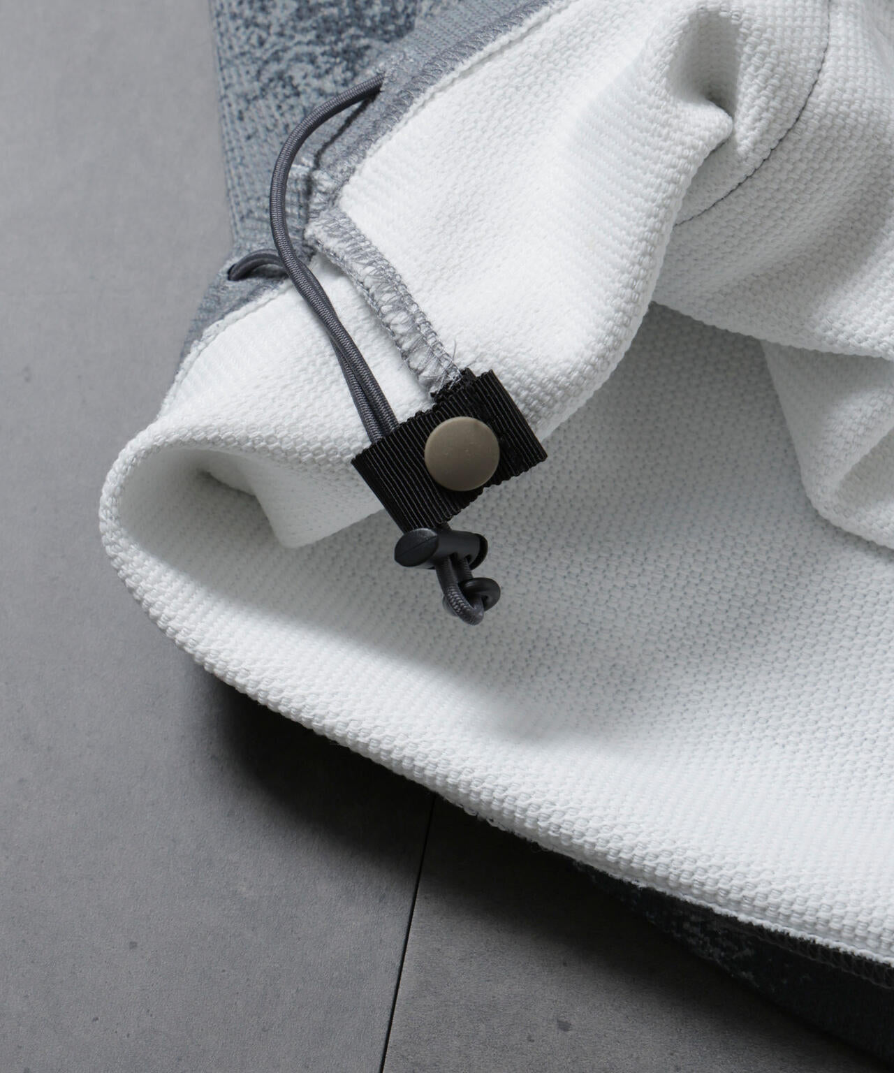 1555a2e0-18f9-592e-a358-212f6f970d68_Image