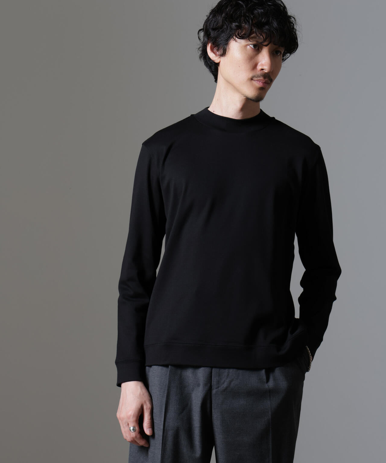 「FORMAL JERSEY」モックネックカットソー長袖