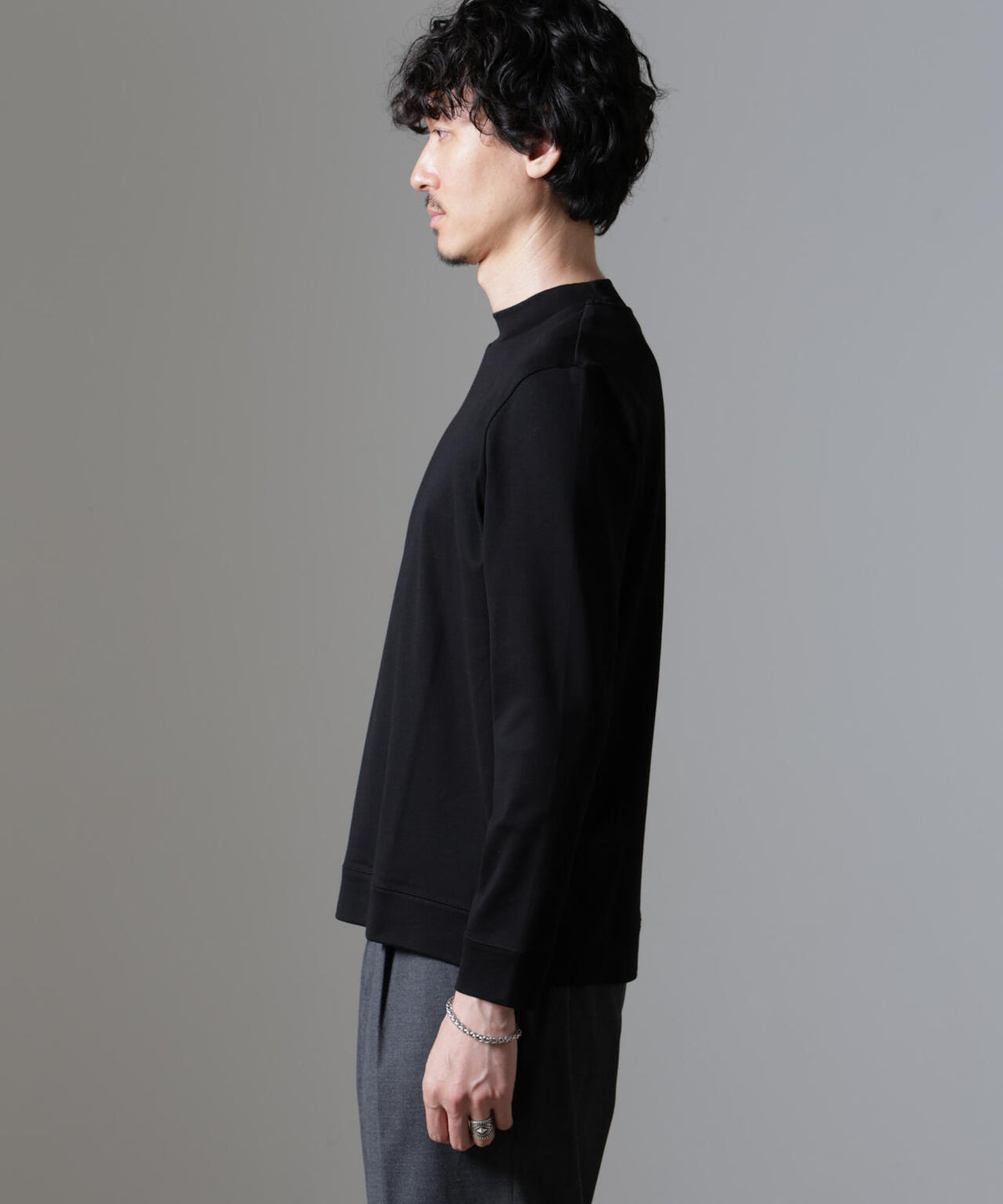 「FORMAL JERSEY」モックネックカットソー長袖