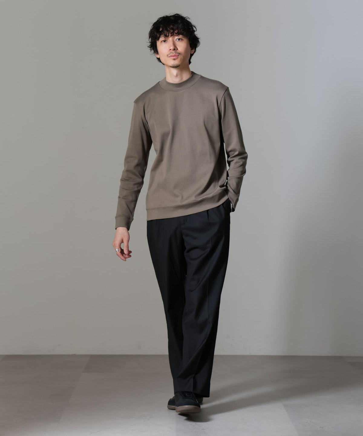 「FORMAL JERSEY」モックネックカットソー長袖