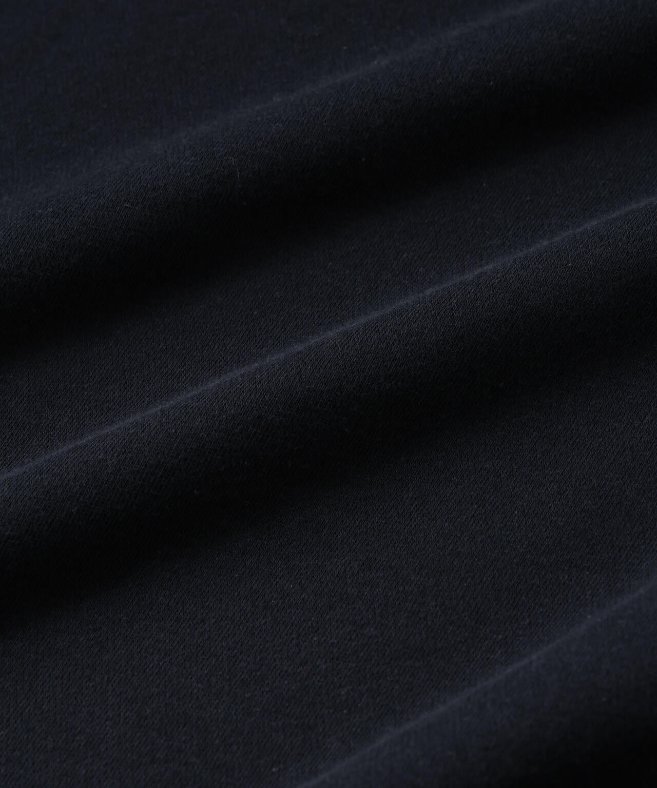 「KELTY×NANO universe」ミニロゴクルーネックスウェット
