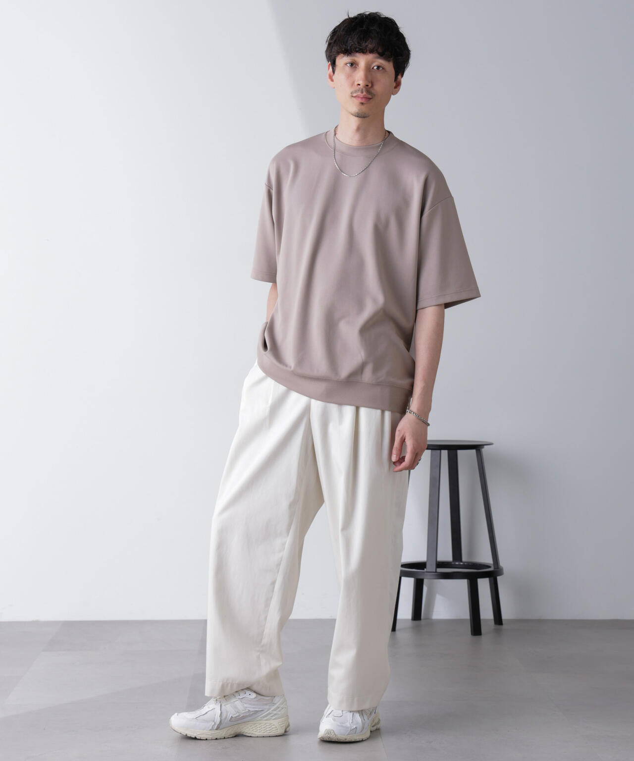 ワイドシルエットポンチクルーネックTシャツ
