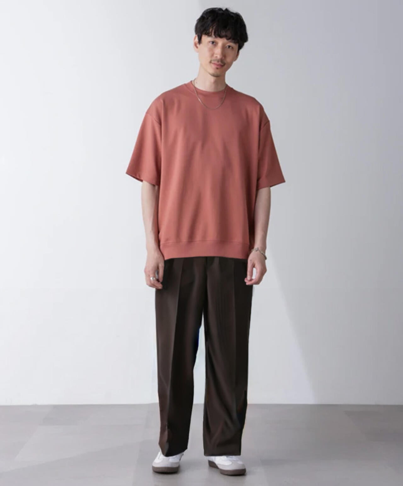 ワイドシルエットポンチクルーネックTシャツ