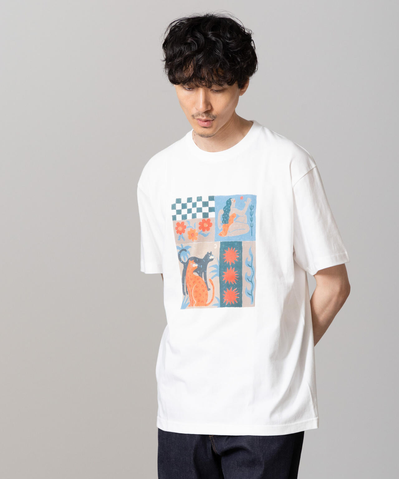 「Toyameg」modern academic TILE Tシャツ