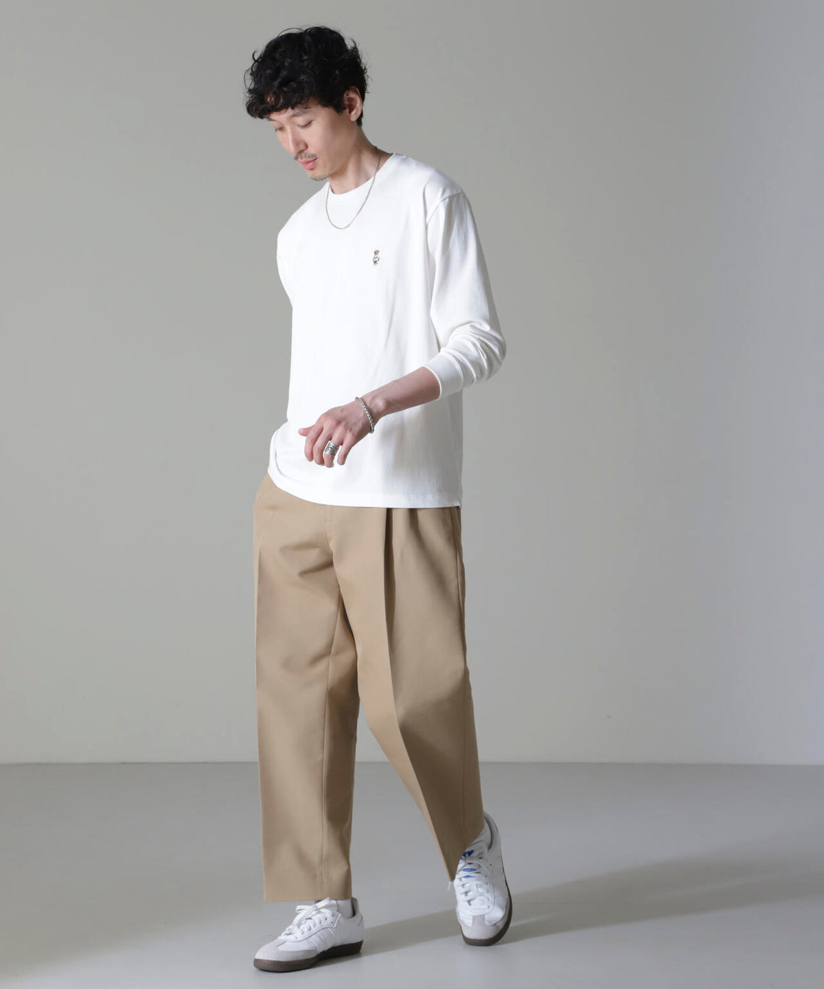 コットンダブルクロステーパークロップドパンツ