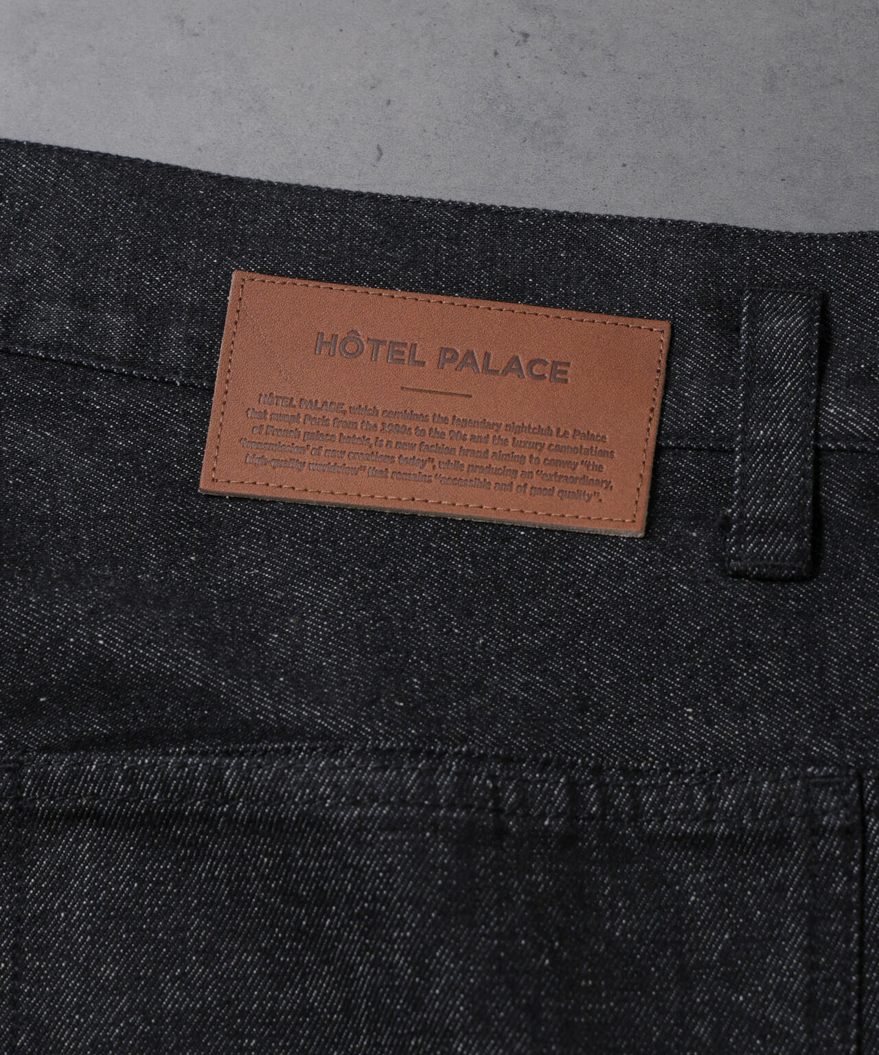 HOTEL PALACE(オテルパラス)10オンスワイドシルエットウォッシュドデニムパンツ