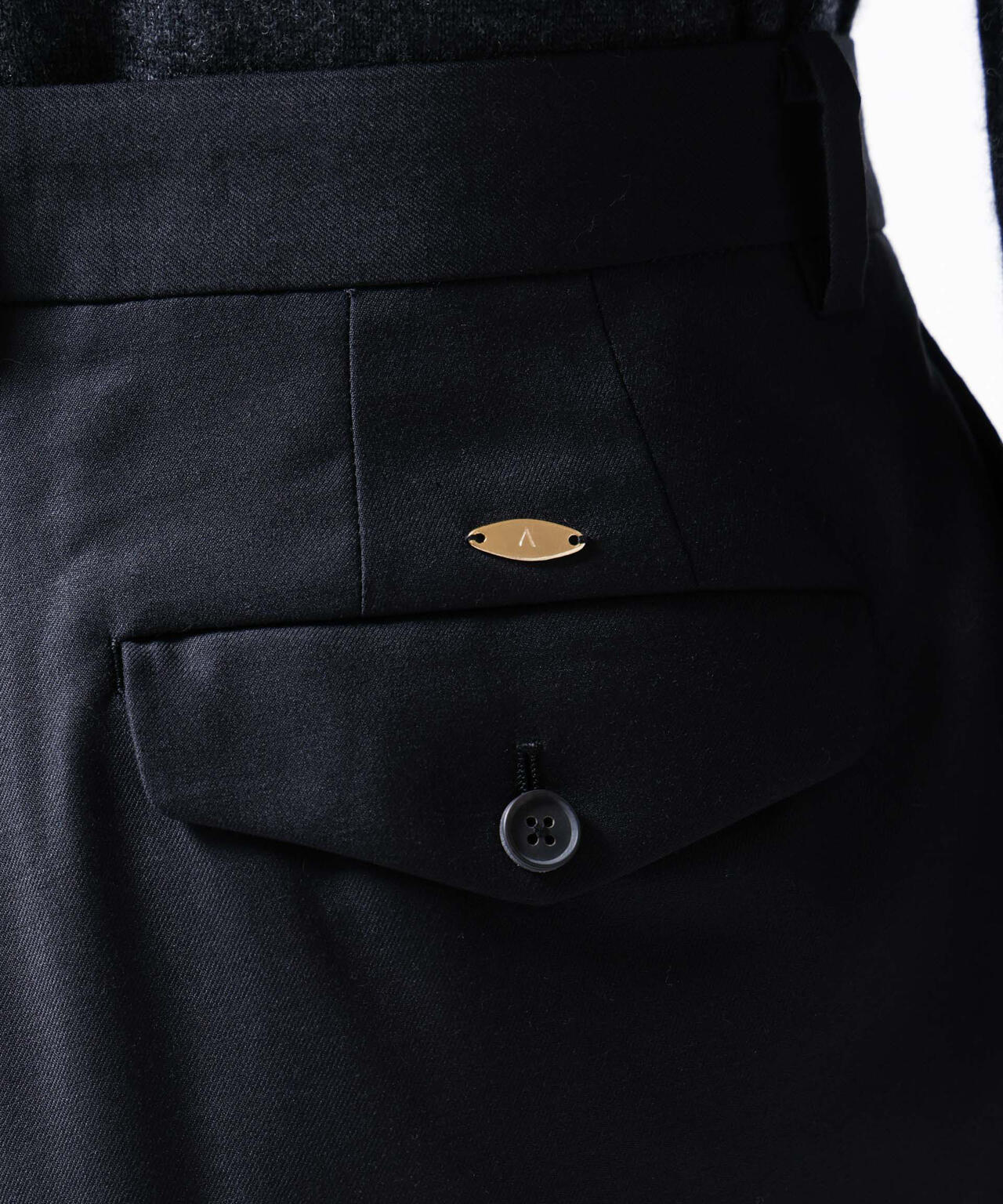 487ac516-dad5-57dd-a6aa-26b30d24b38f_Image