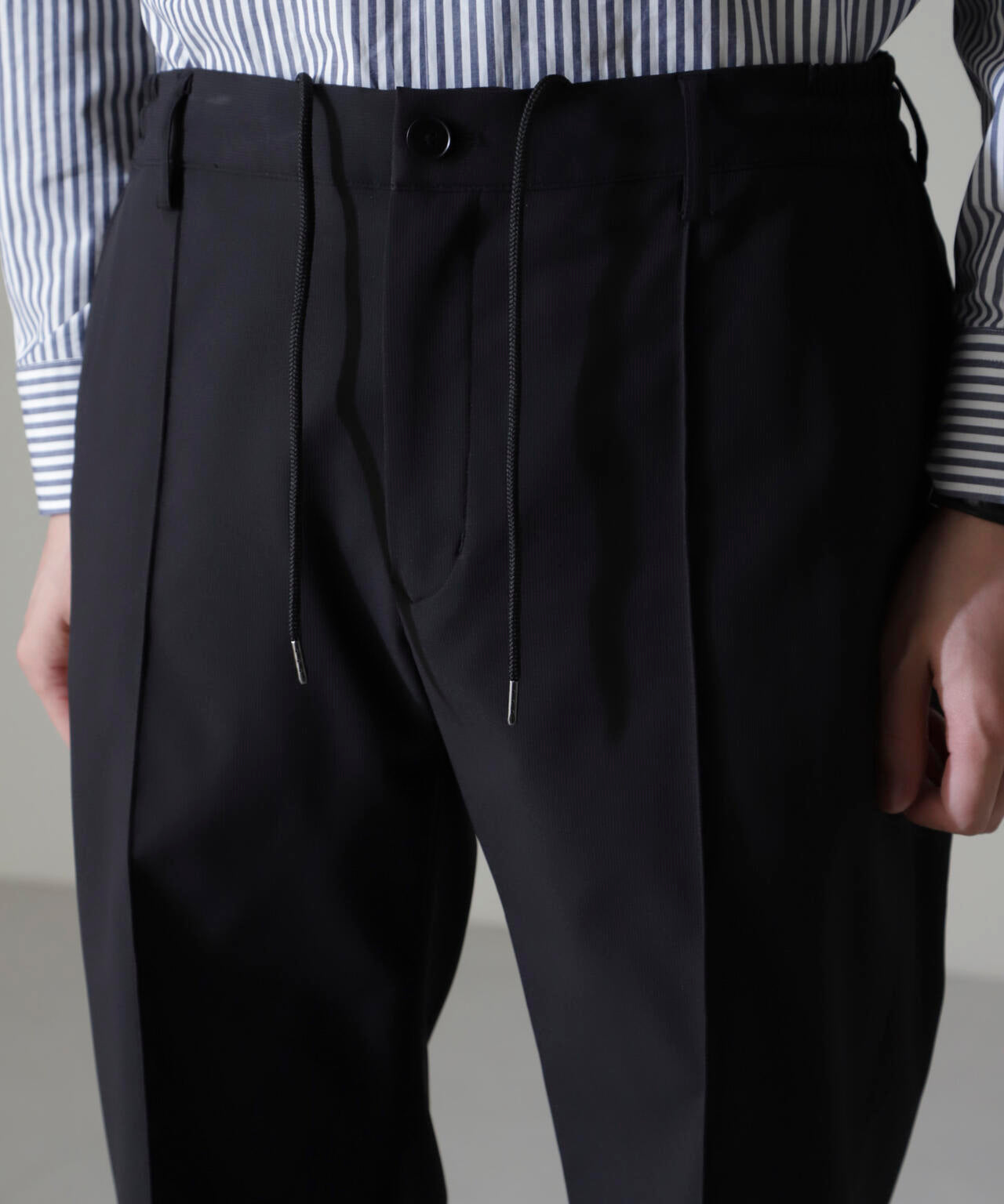 「N TROUSERS BASIC」RENU(R)撥水ダブルフェイスストレッチパンツ(セットアップ可)