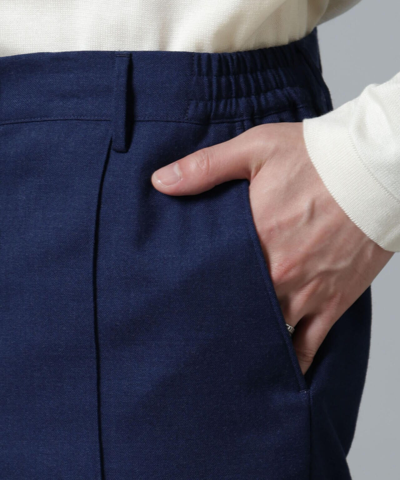 7eff5a6e-1af3-5908-8450-f40b2295dead_Image