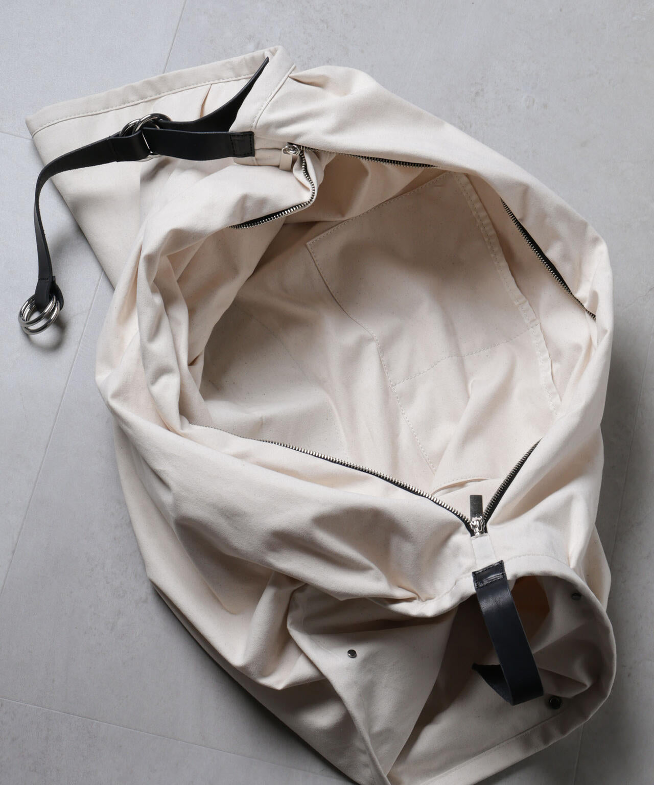 「tagAlong」butterfly canvas logo L