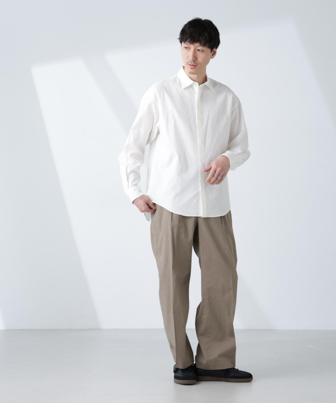 「BELGIUM LINEN FABRICS」リネンコットンレギュラーシャツ
