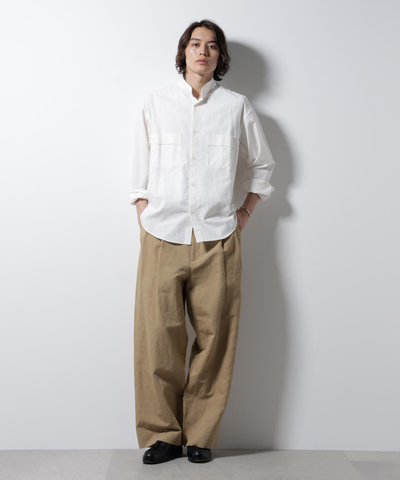 「BELGIUM LINEN FABRICS」リネンコットンスタンドカラーシャツ