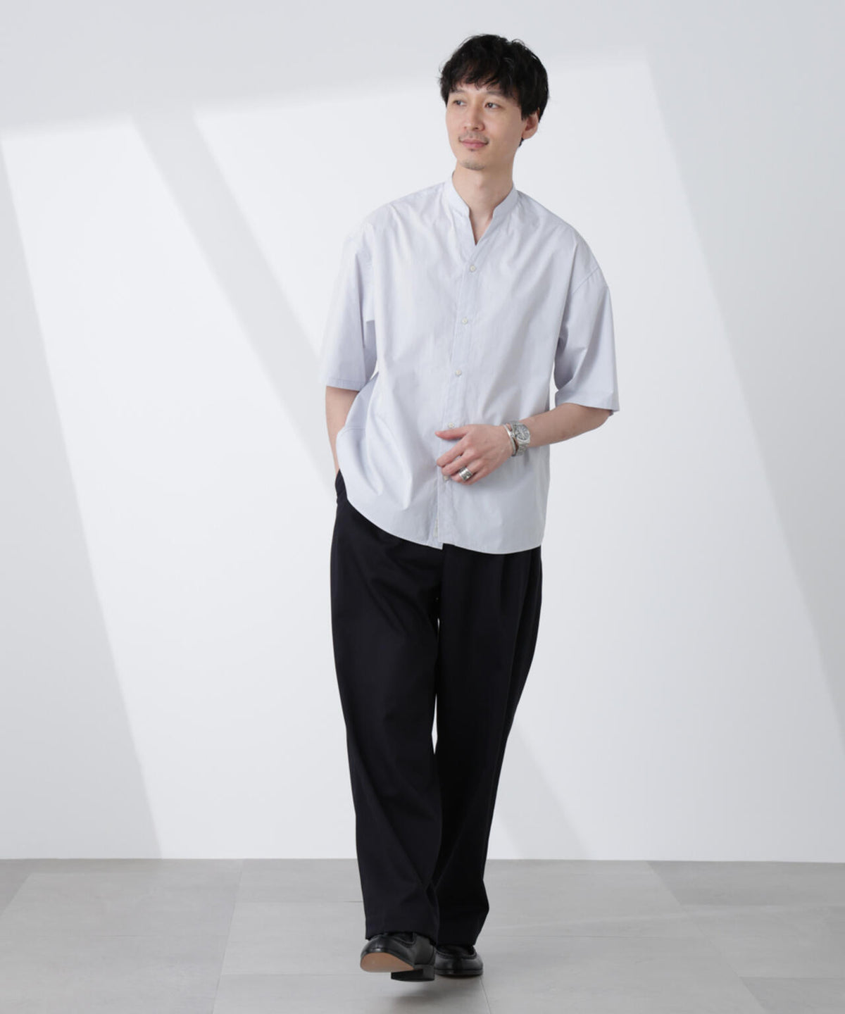 「大人のワイドシャツ」バンドカラー 半袖