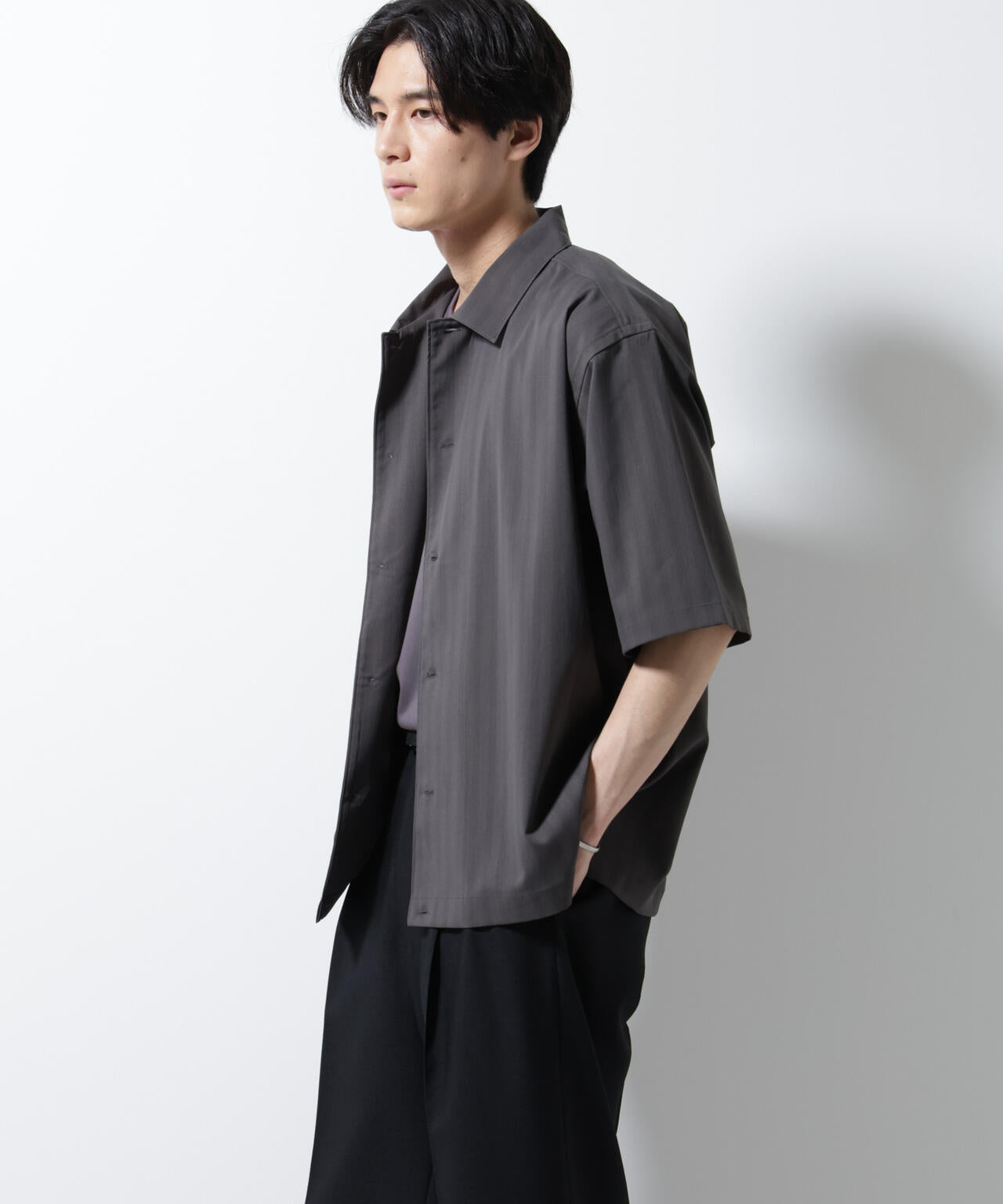 シャドーストライプハーフスリーブシャツ