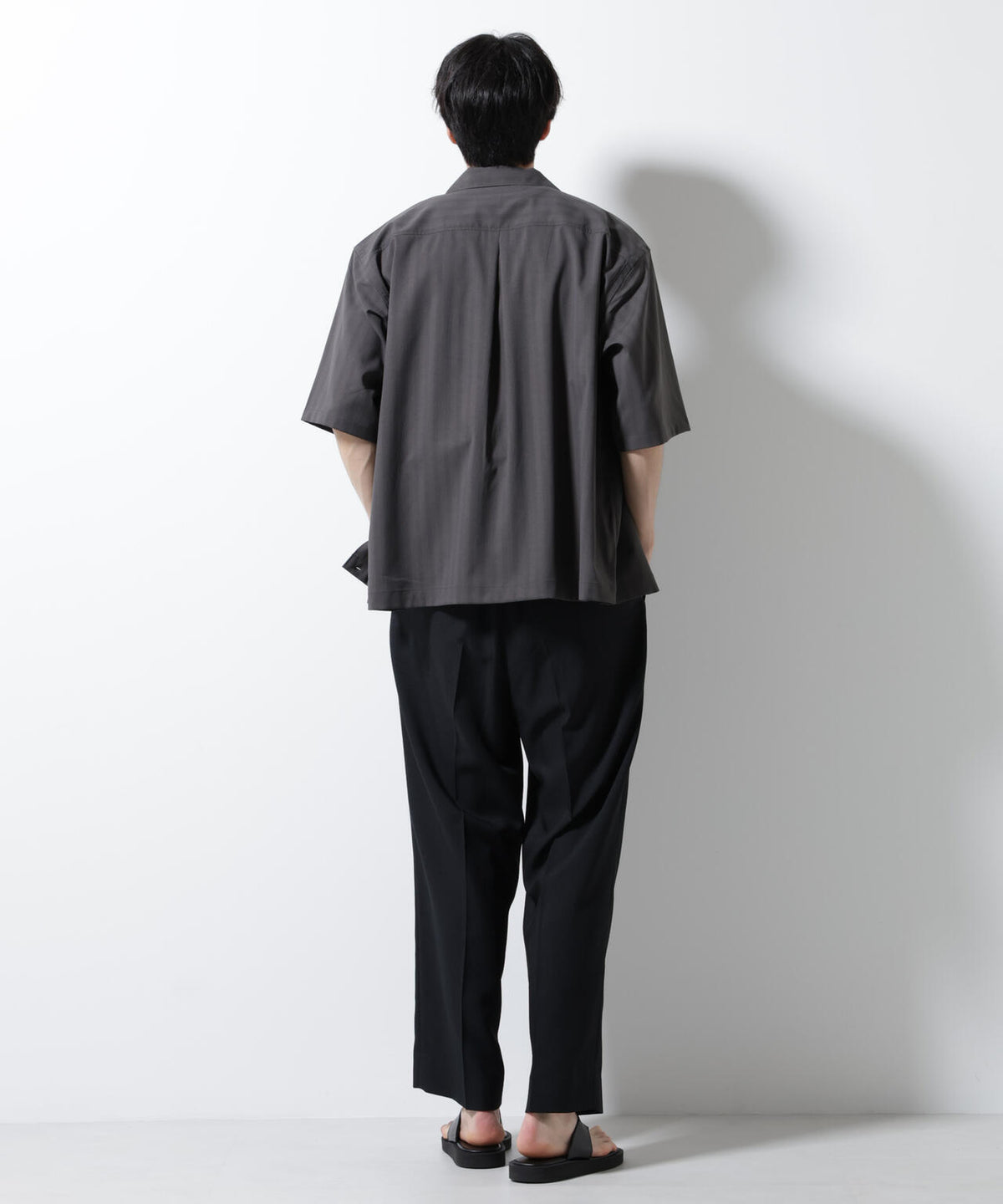 シャドーストライプハーフスリーブシャツ