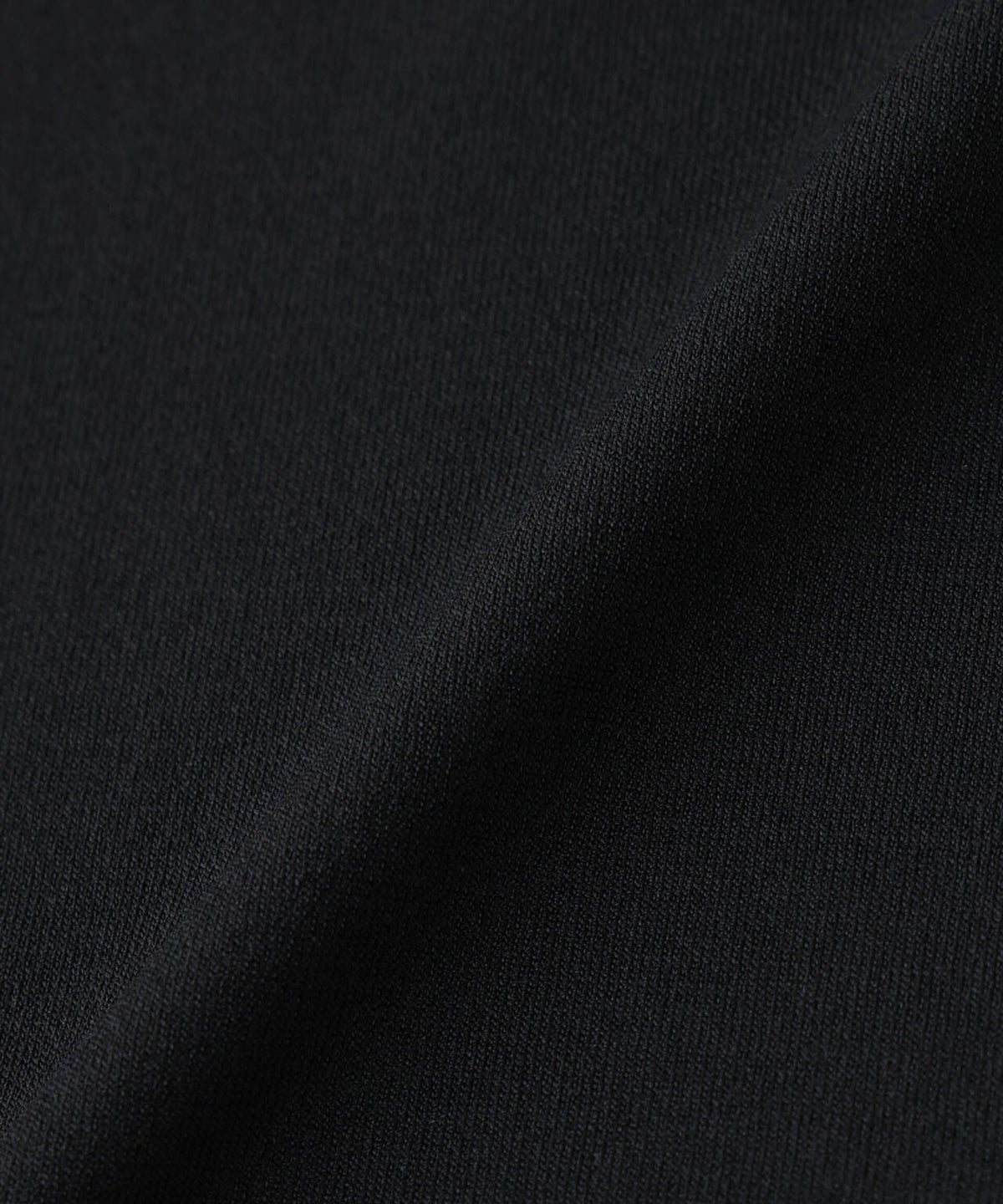 「ELITE 7 FUNCTION」モックネックニット
