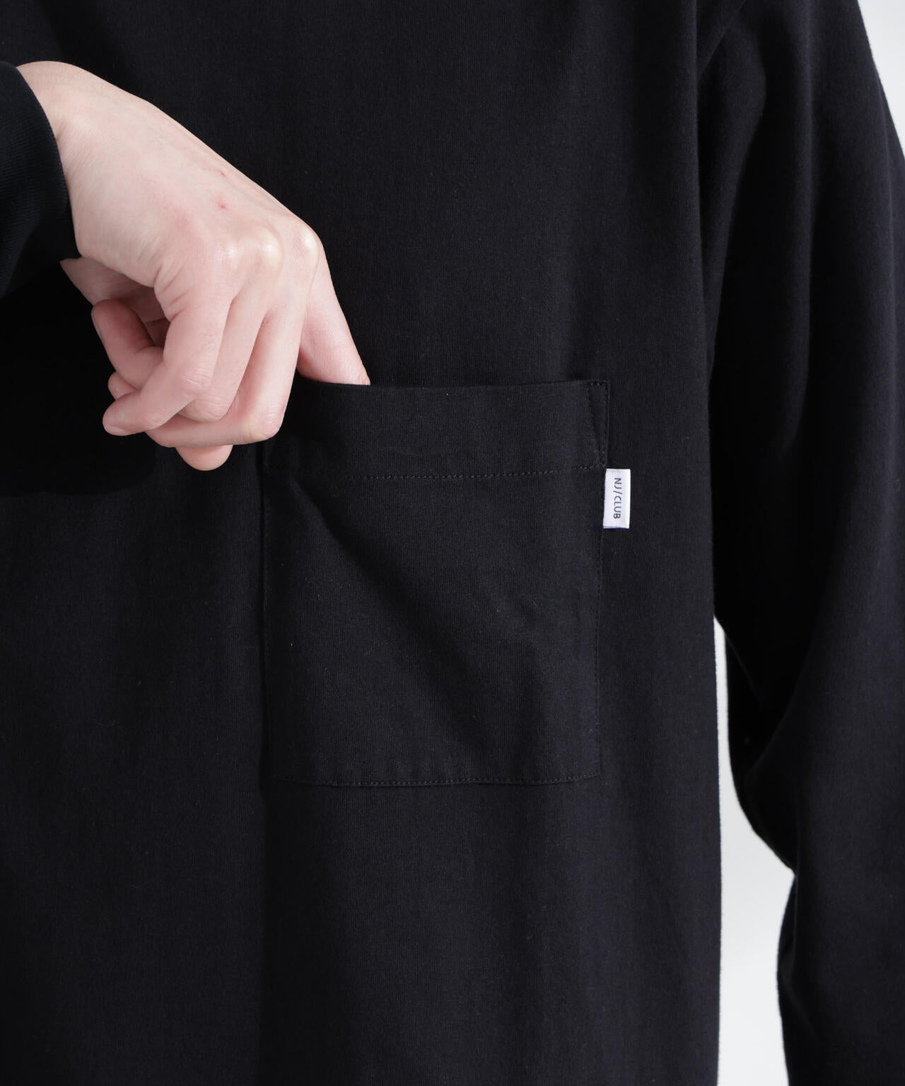 e06ba928-c02a-5883-92b8-9a5ef638913a_Image