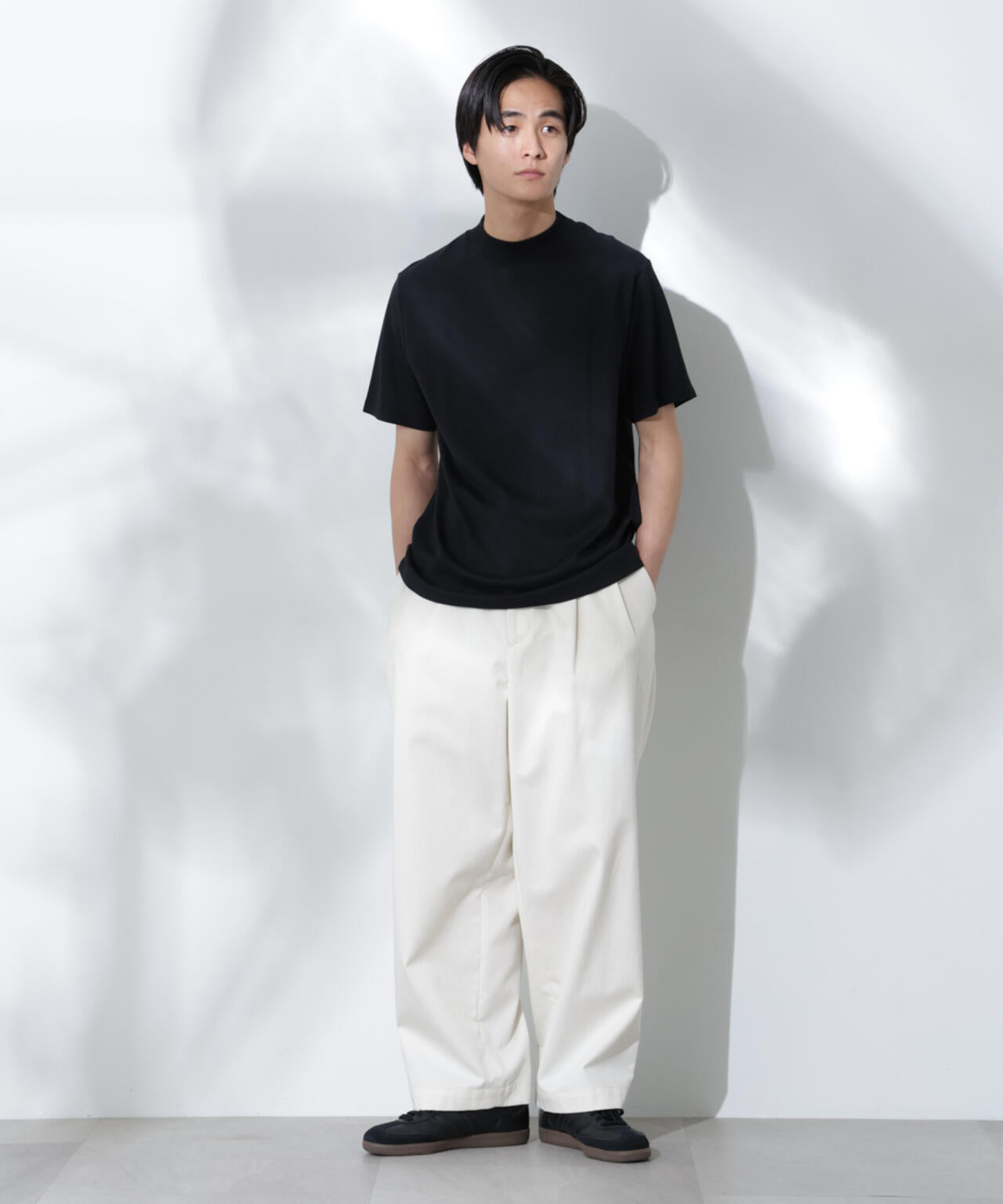 Anti Soaked(R) 汗染み防止 モックネックレギュラーシルエットTシャツ