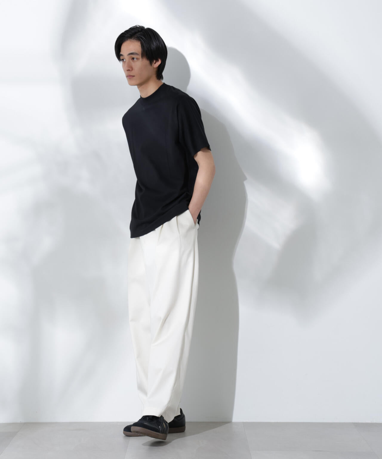 Anti Soaked(R) 汗染み防止 モックネックレギュラーシルエットTシャツ