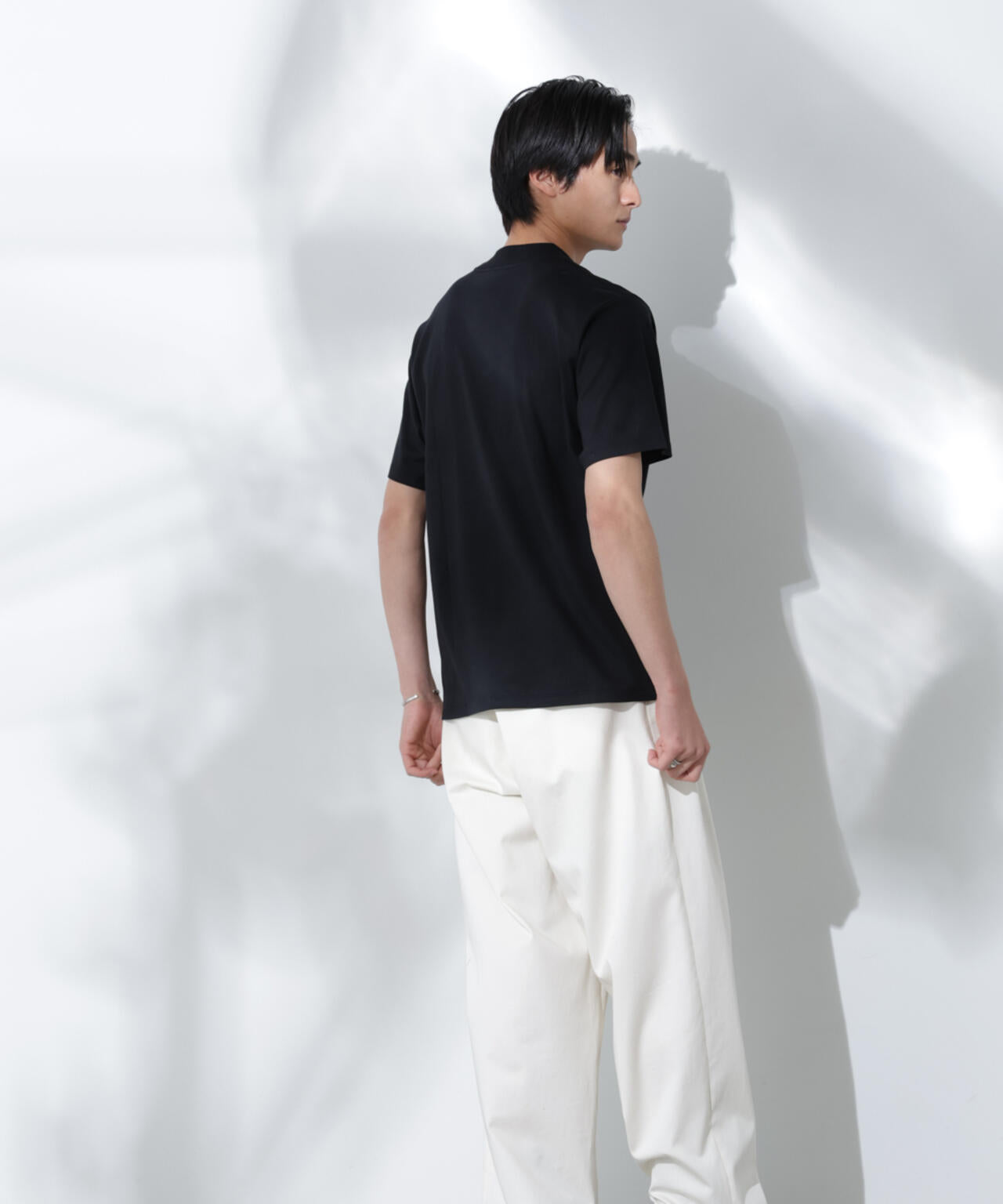 Anti Soaked(R) 汗染み防止 モックネックレギュラーシルエットTシャツ