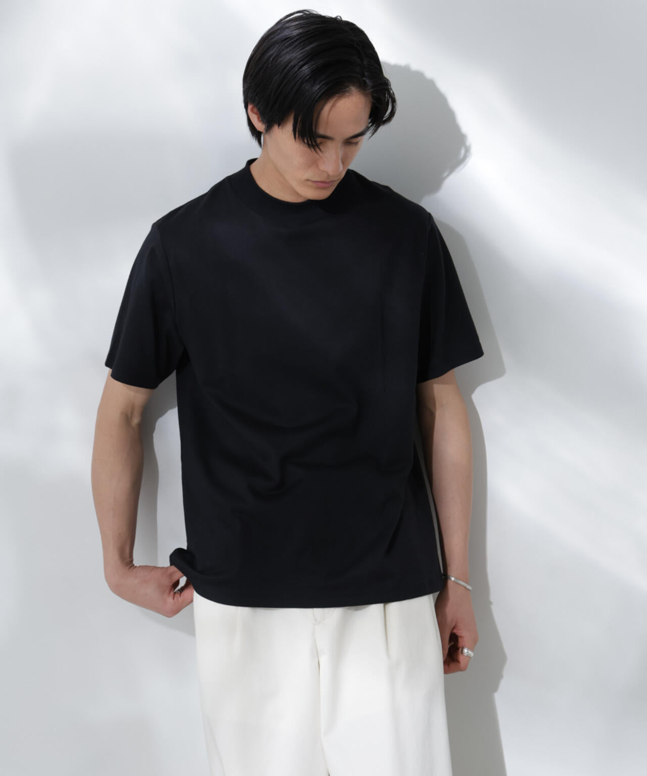 Anti Soaked(R) 汗染み防止 モックネックレギュラーシルエットTシャツ