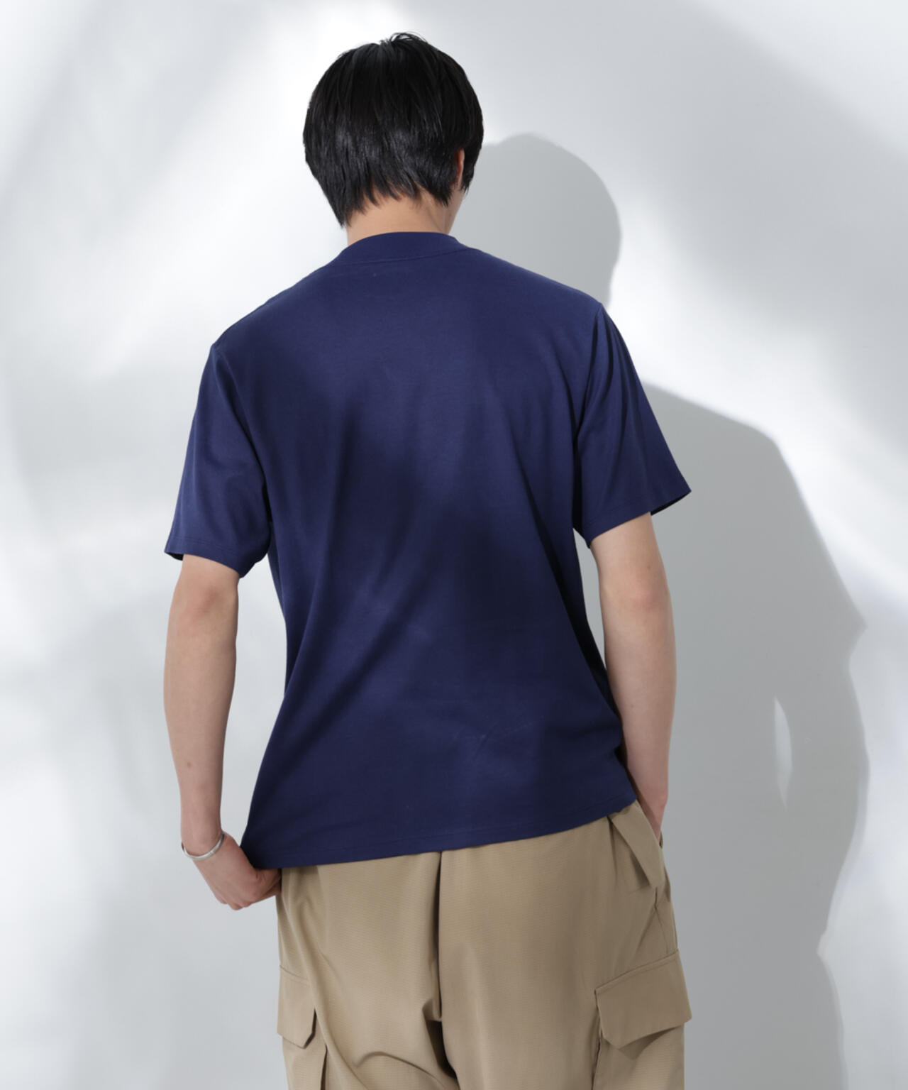 Anti Soaked(R) 汗染み防止 モックネックレギュラーシルエットTシャツ