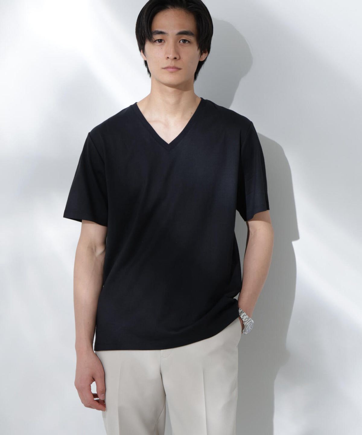 WEB限定/Anti Soaked(R) 汗染み防止 Vネック レギュラーシルエットTシャツ