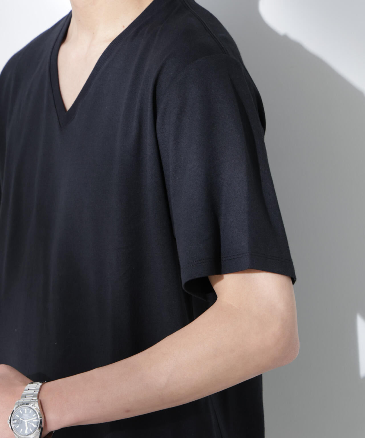 WEB限定/Anti Soaked(R) 汗染み防止 Vネック レギュラーシルエットTシャツ