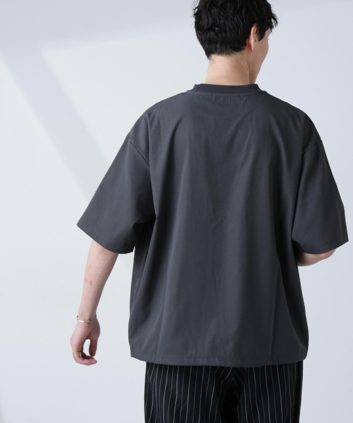 ストレッチファブリックバルーンTシャツ