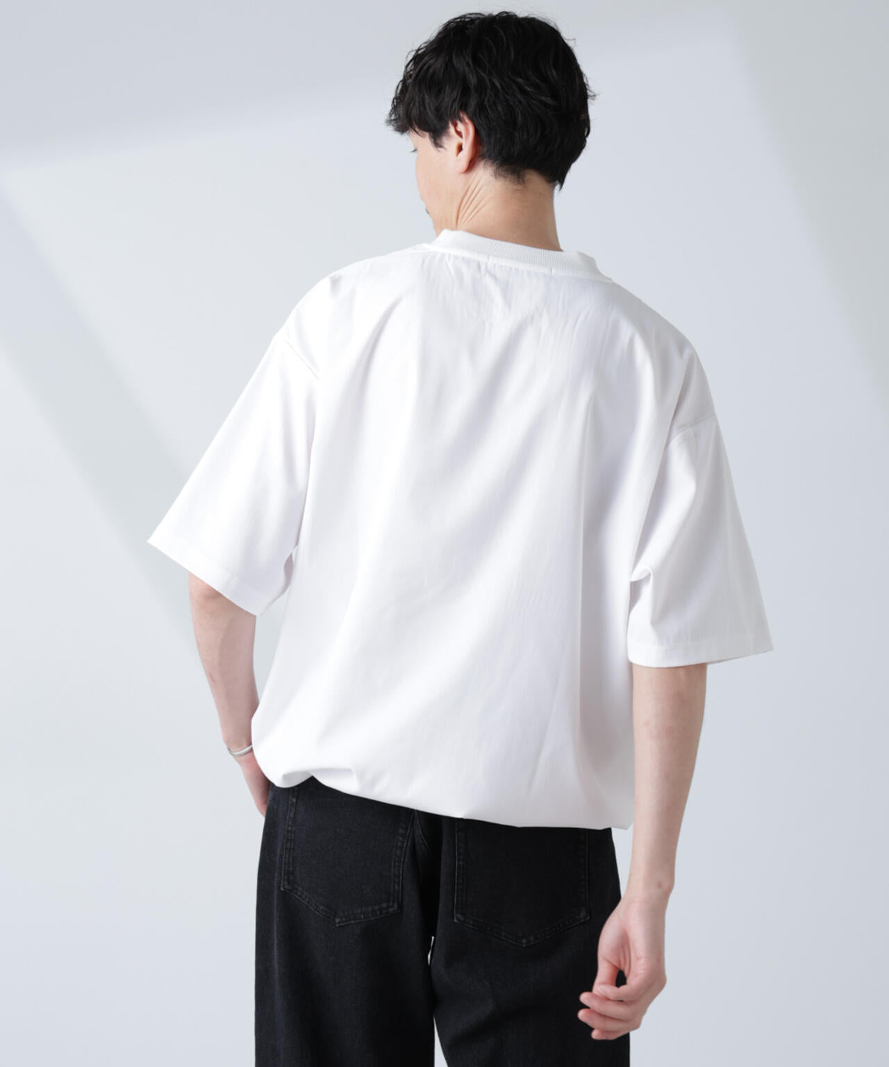 ストレッチファブリックバルーンTシャツ
