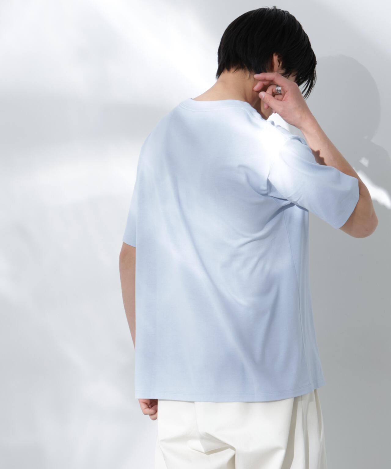 Anti Soaked(R)汗染み防止 De Light ミドルシルエットTシャツ