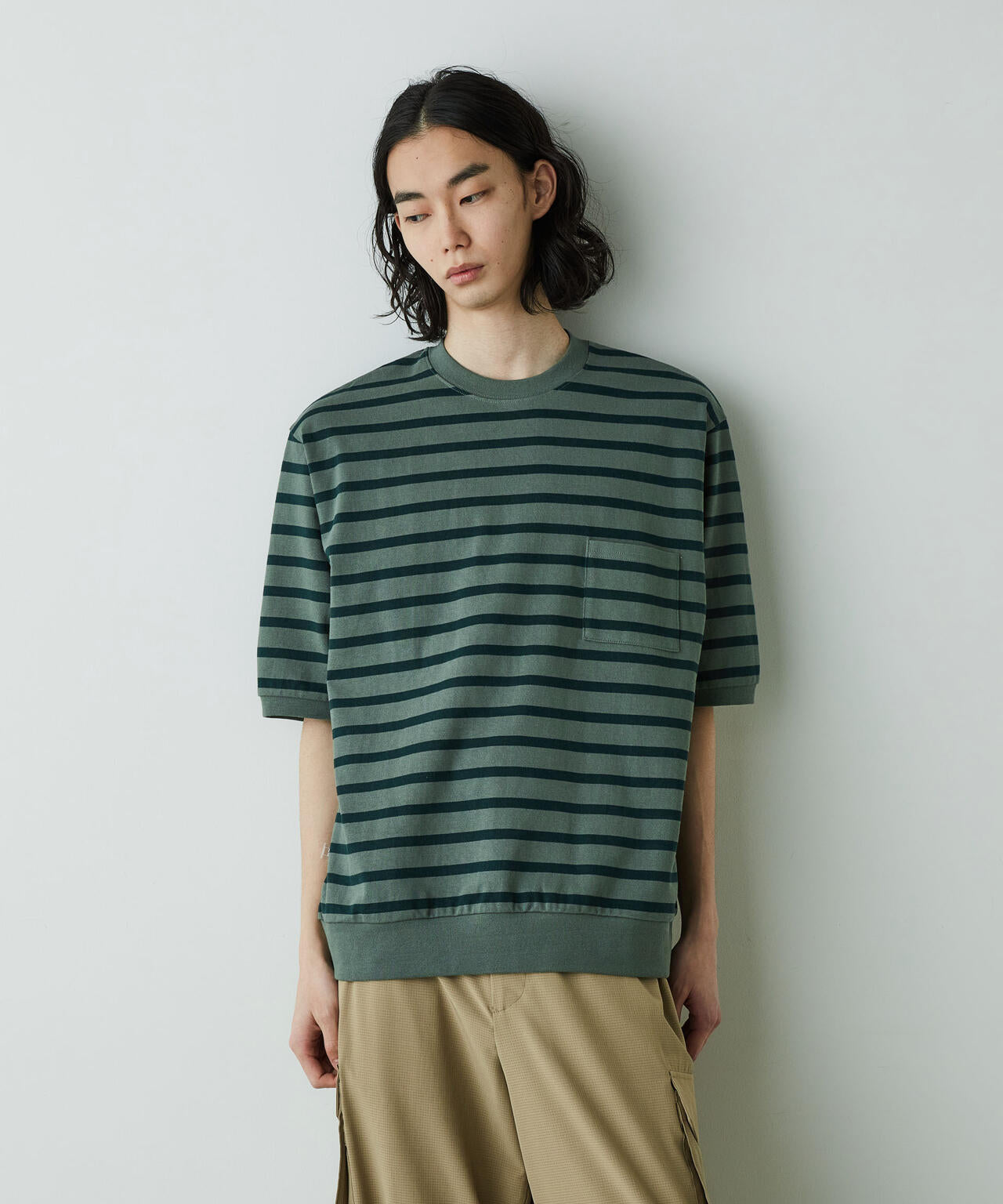 「HOTEL PALACE」オテルパラス ドライタッチバスクボーダールーズシルエットTシャツ