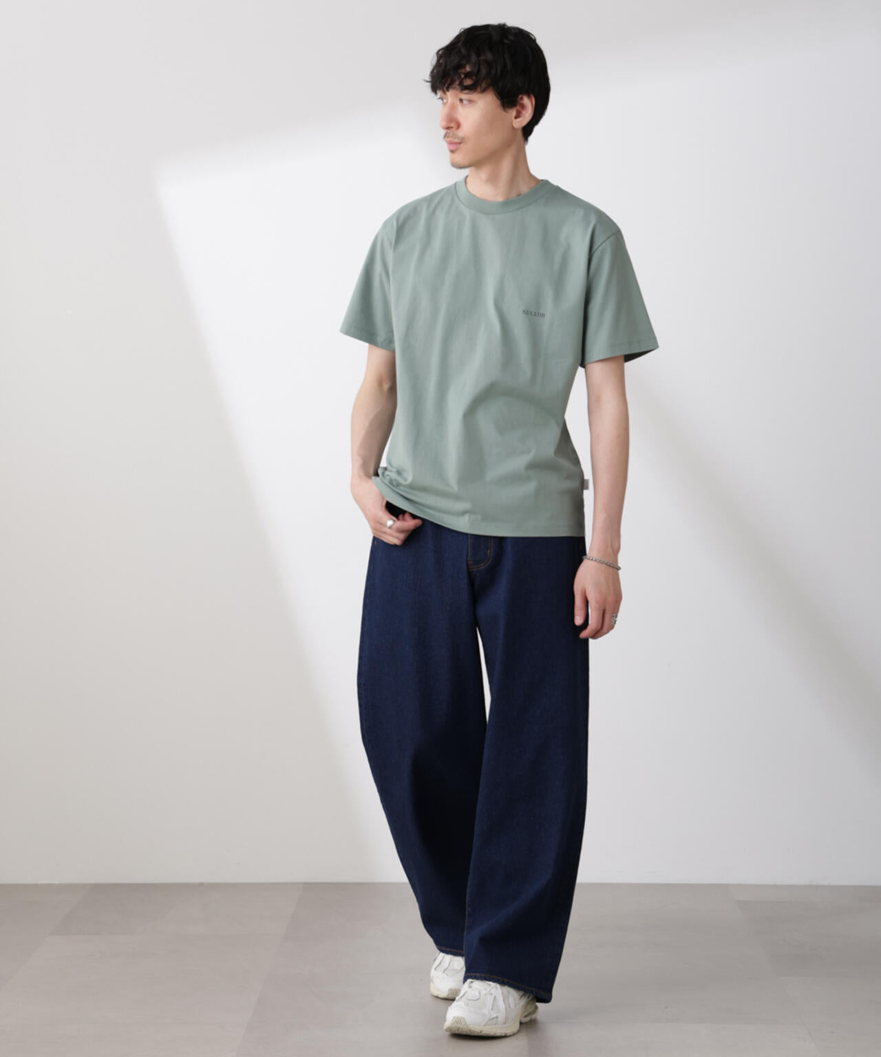 abe39197-b6b3-5623-9304-ee934c7f50cc_Image