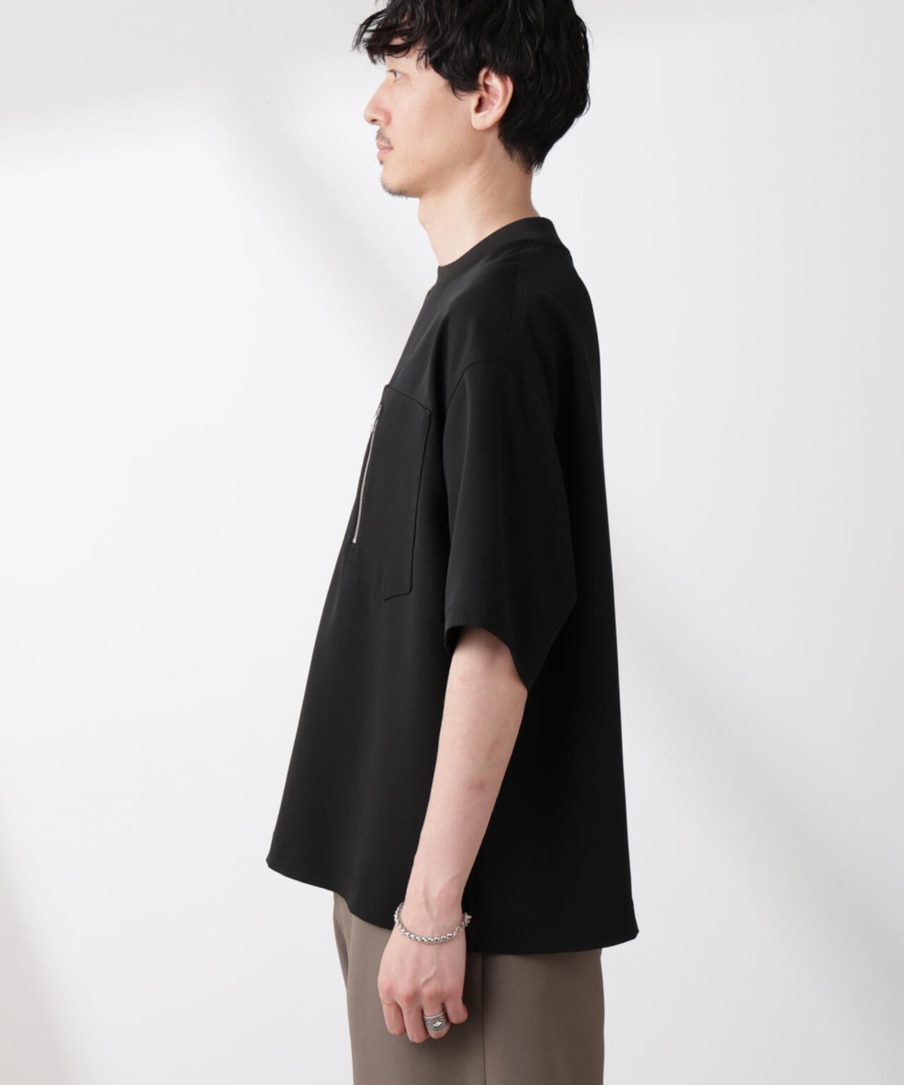 5536ae4b-5db0-5004-bcd8-39ce52ee31a6_Image