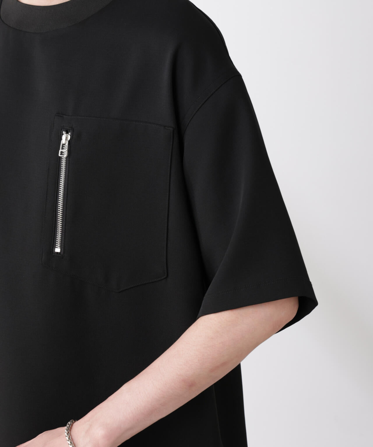 7a32e7b4-19c2-5ca5-bbc4-9877a06db922_Image