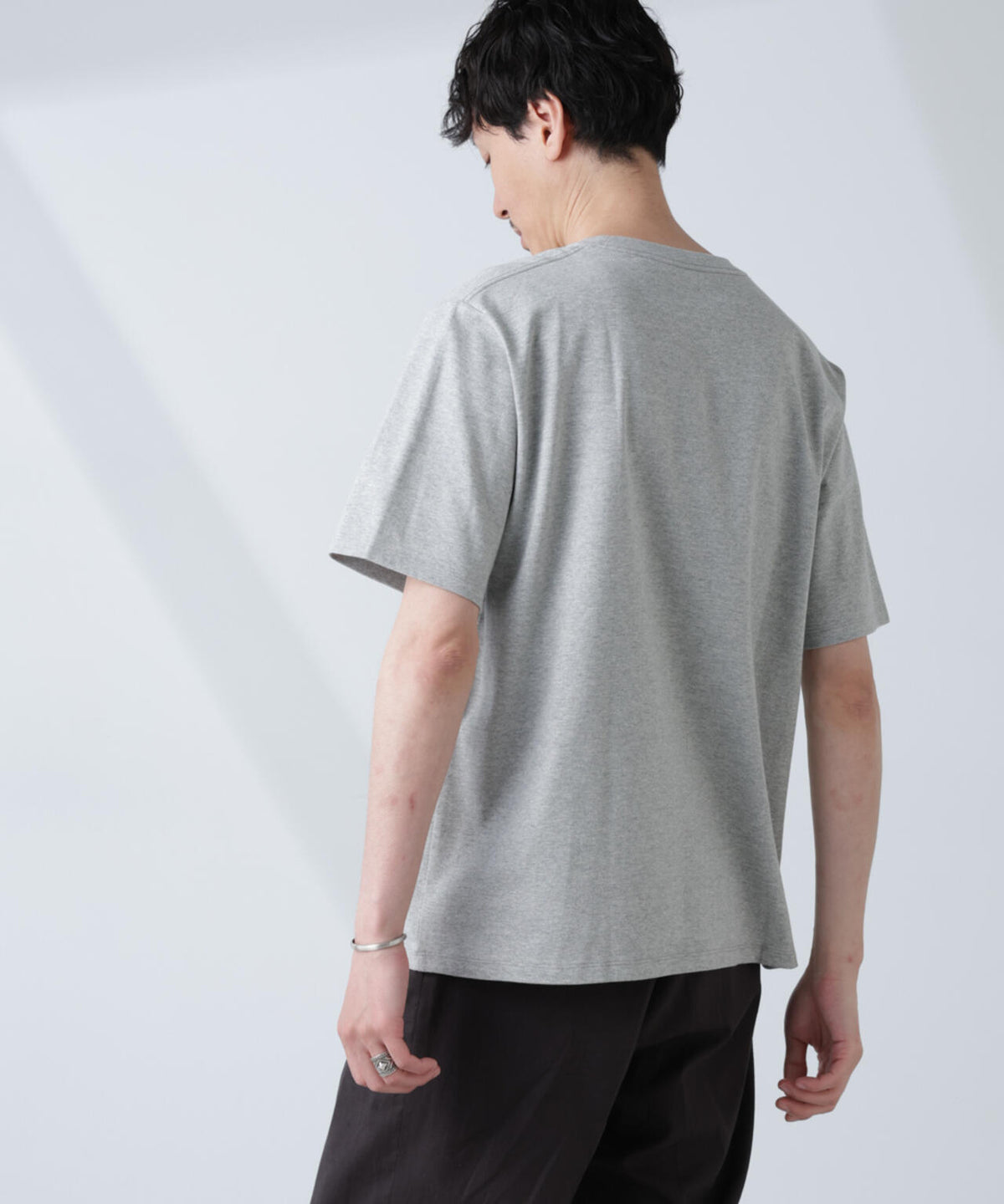 WEB限定/Anti Soaked(R) 汗染み防止 クルーネックレギュラーシルエットTシャツ