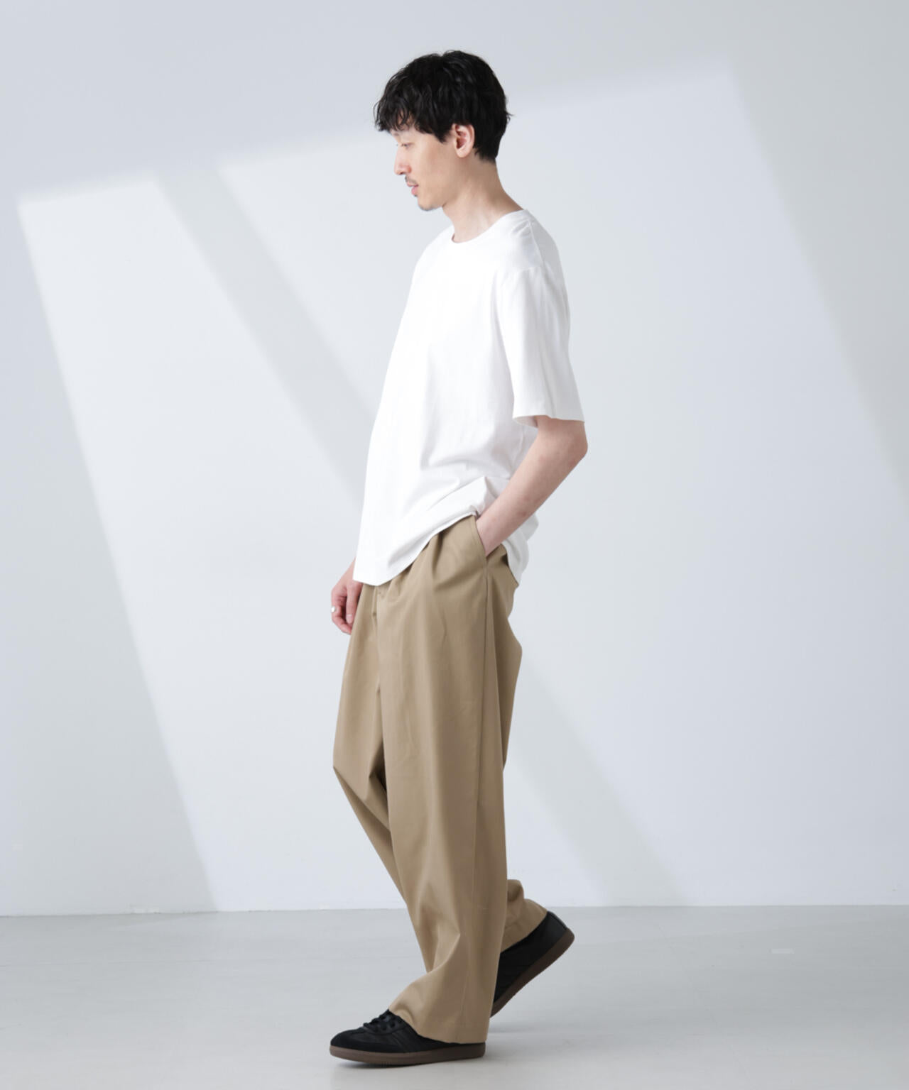 b56aeee8-edee-5ca9-a6b4-639d8df98591_Image