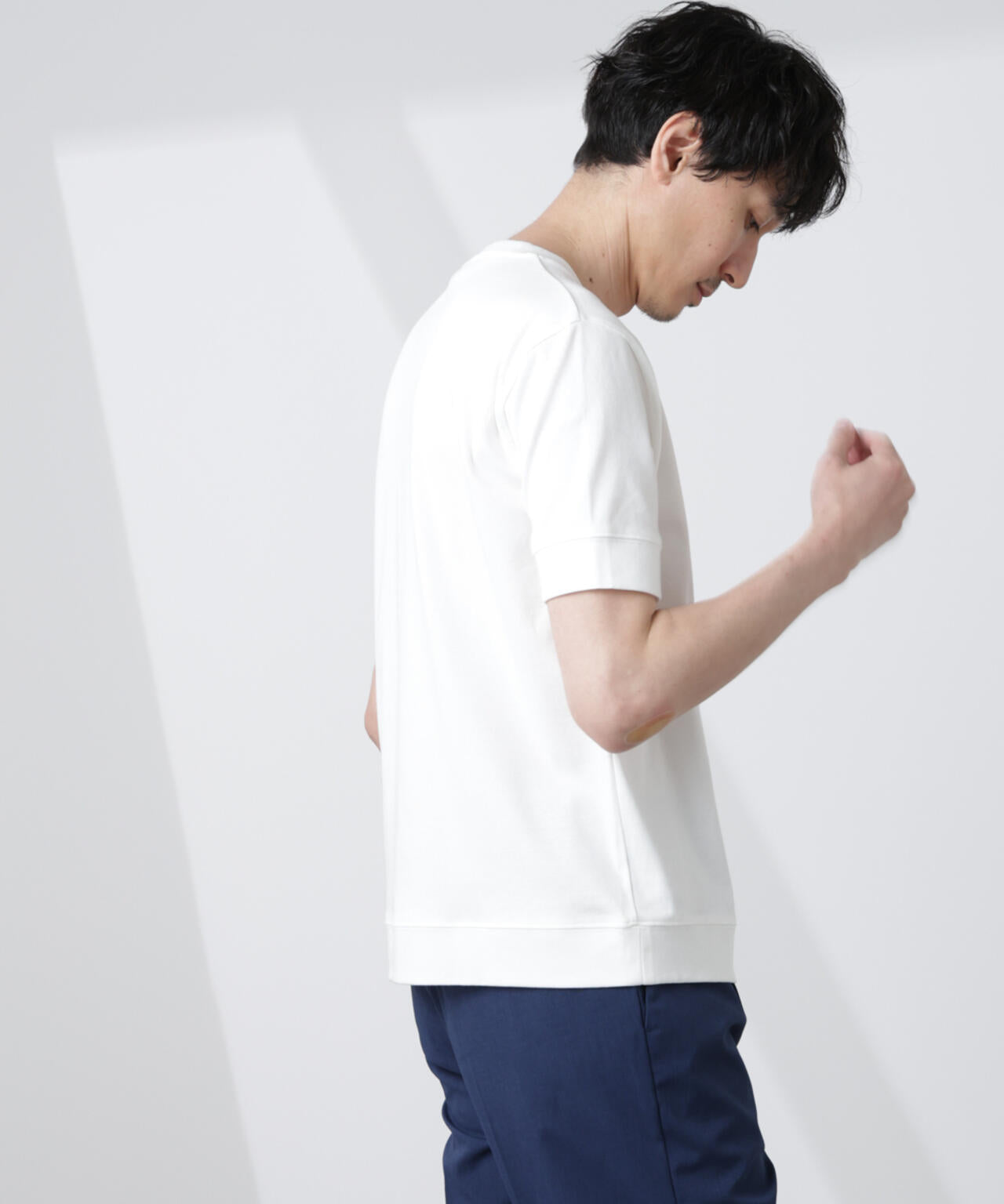 6ba1a2f9-8fdc-5280-856b-546c8e5c6eb9_Image