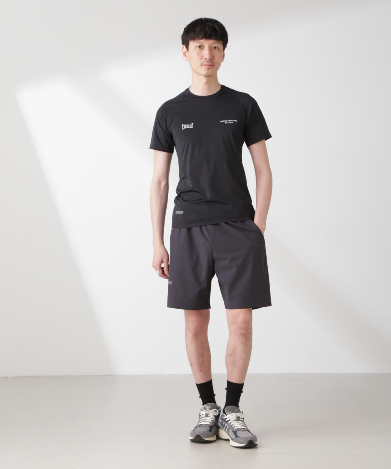 「EVERLAST」 ジャストフィット GYM Tシャツ