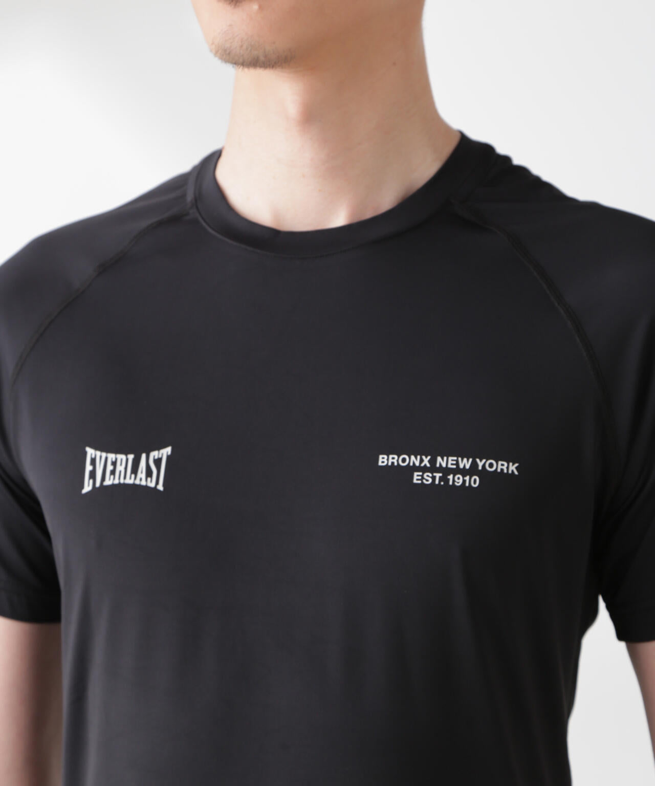 「EVERLAST」 ジャストフィット GYM Tシャツ