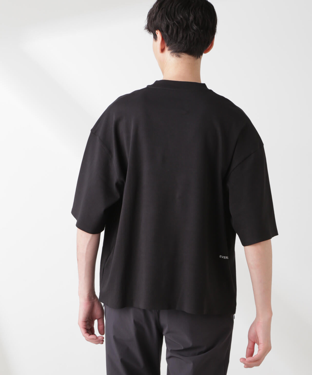 「EVERLAST」 アンチスメル リラックスフィット プリントTシャツ